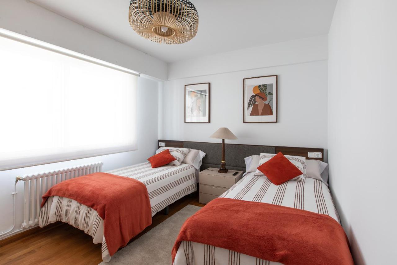 Luminoso Apartamento En Cuatro Caminos Ла Коруня Екстериор снимка